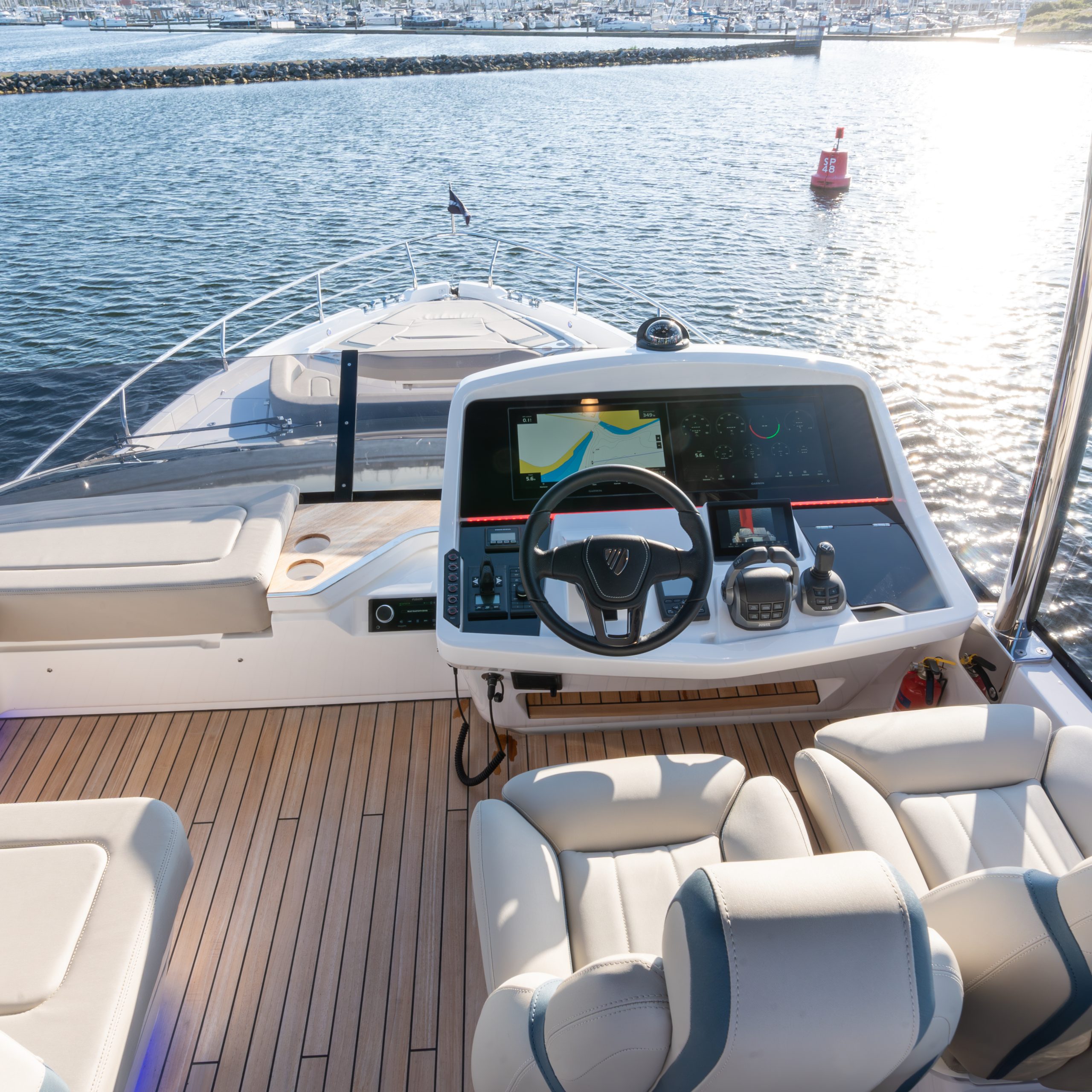 Squadron 58 exterior 140