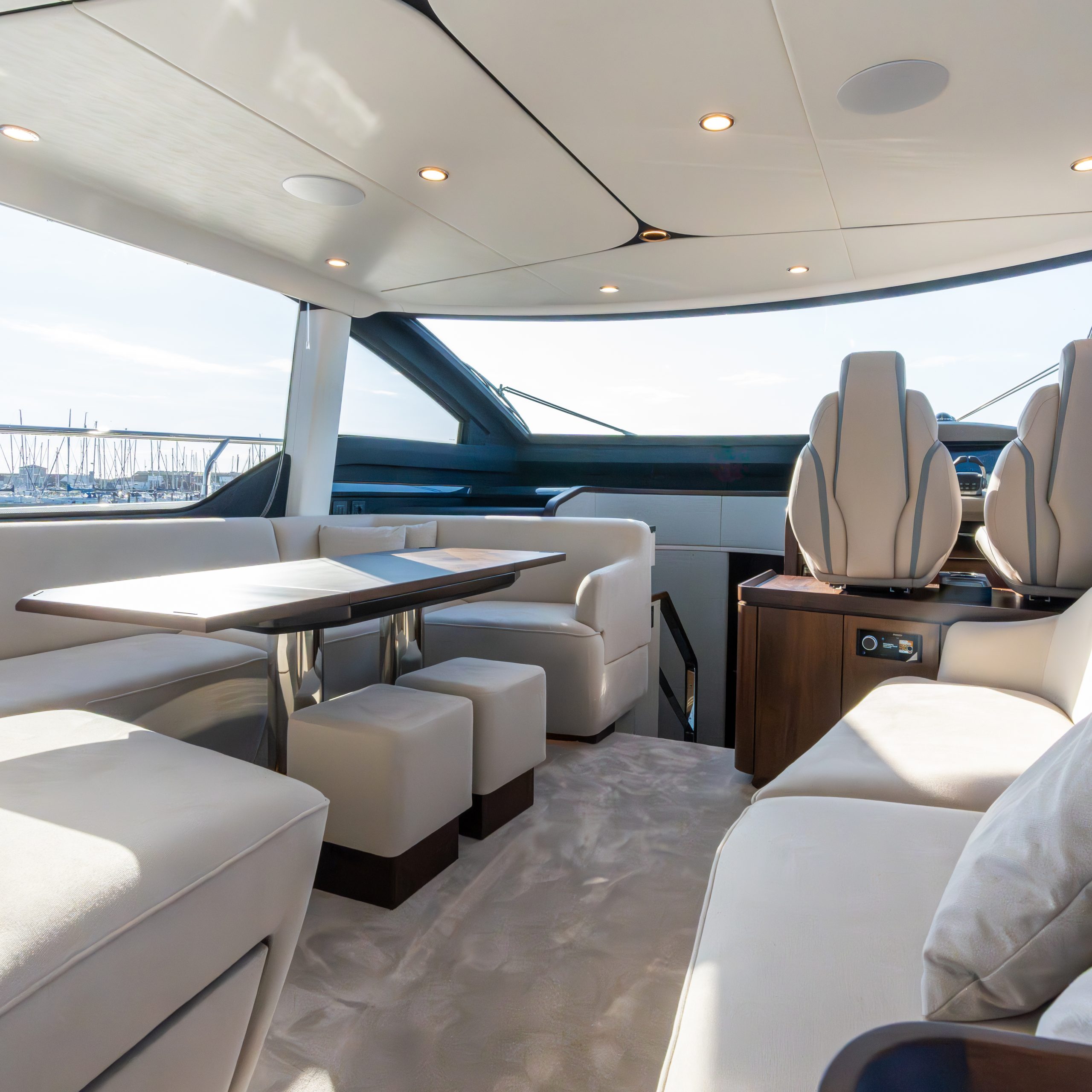 Squadron 58 interior 086