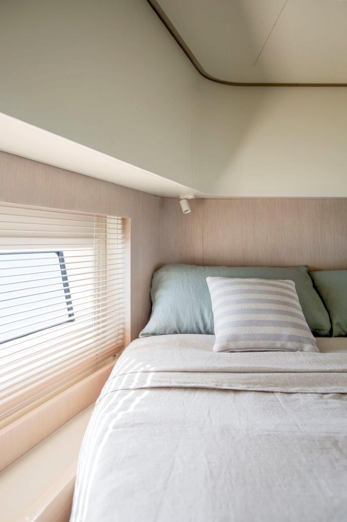 Azimut_Seadeck 6_interiors_10