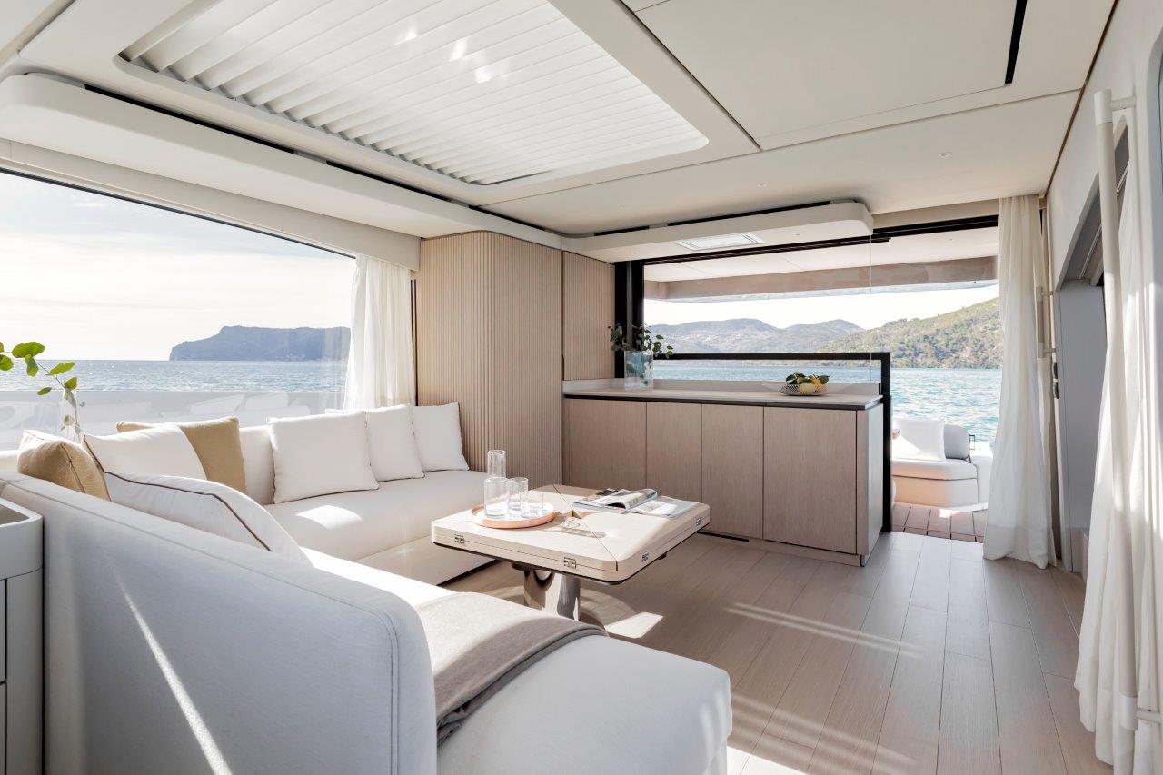 Azimut_Seadeck 6_interiors_3