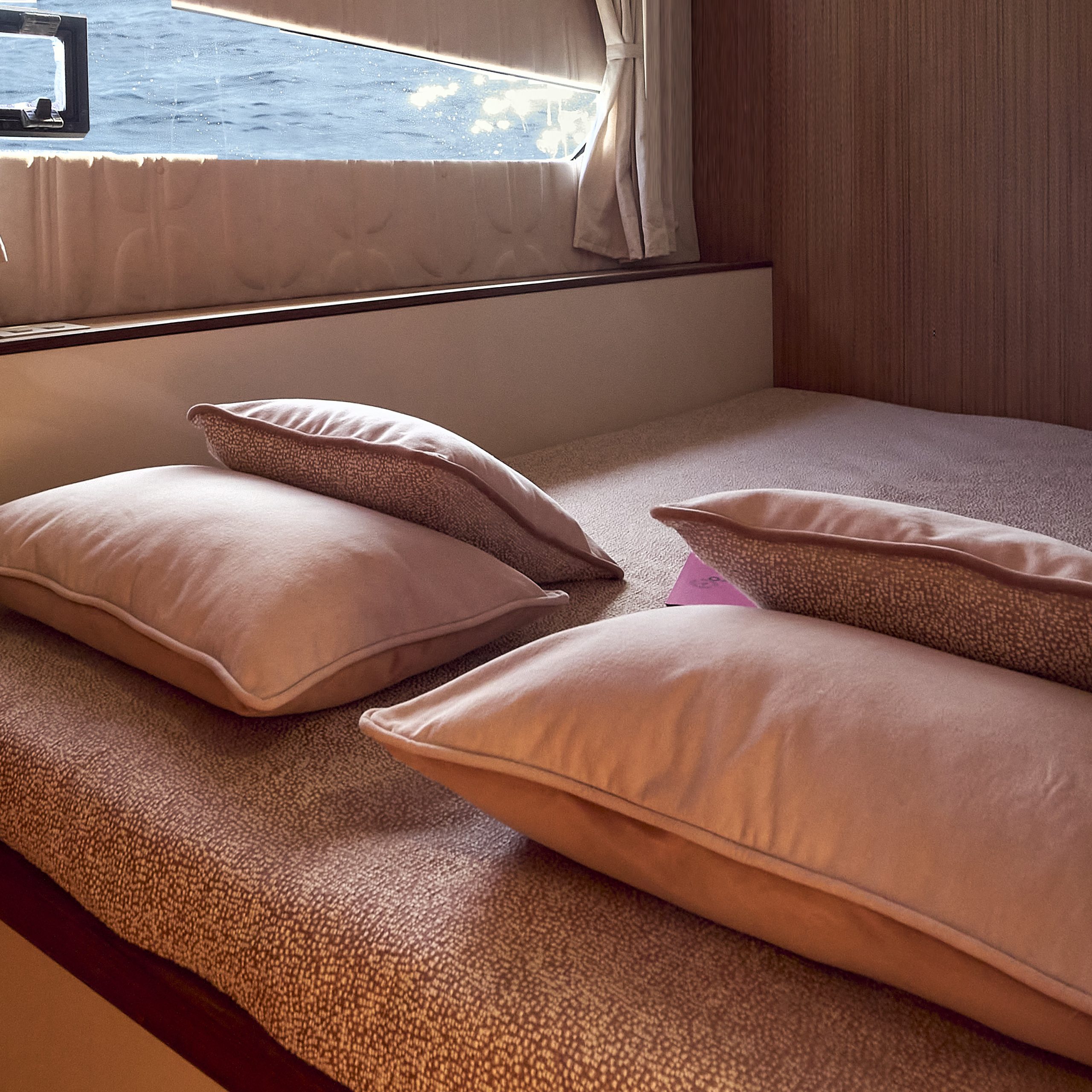 P45_guests’_cabin_7D_2185